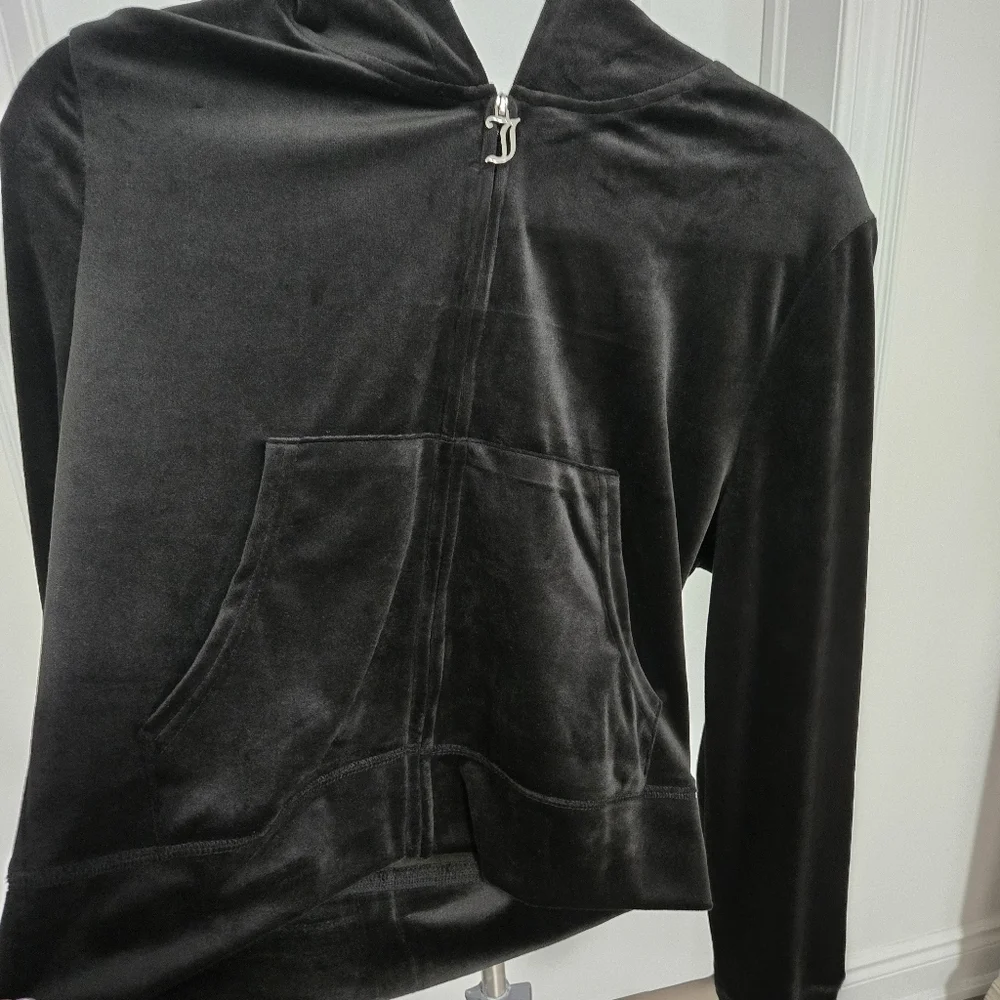 Juicy Couture Set Of 2 Pieces Velour Tracksuit